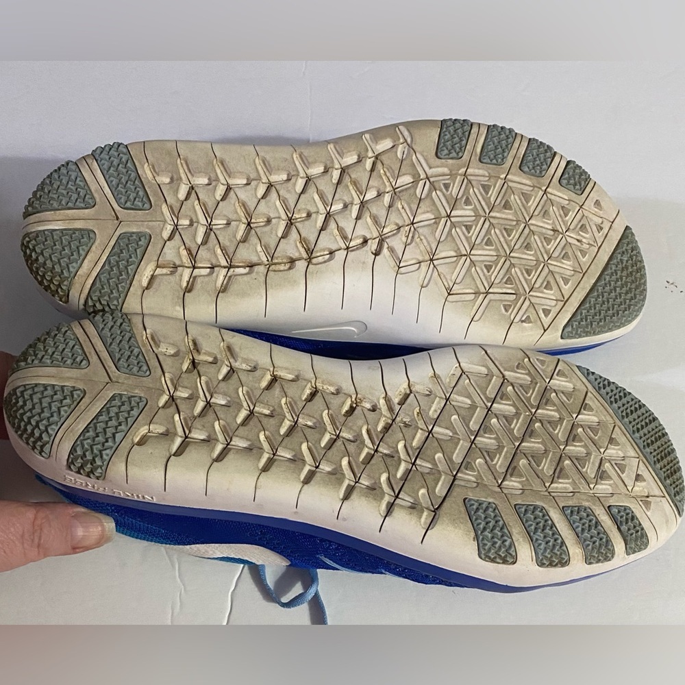 NIKE FREE TR FOCUS FLY KNIT Sneakers, Sz 11, Running, Athletic, Athleisure - Picture 14 of 15